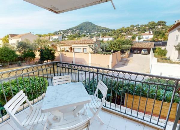 Appartement à louer  1 pièce • 48 m2 Carqueiranne