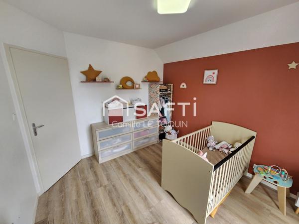 Maison contemporaine 6 pièces 136m²