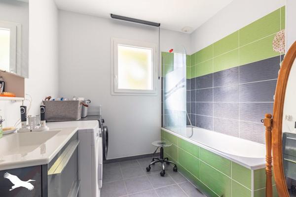 Maison 230 000 € Tonnay-Charente 4 p 80 m² DPE A