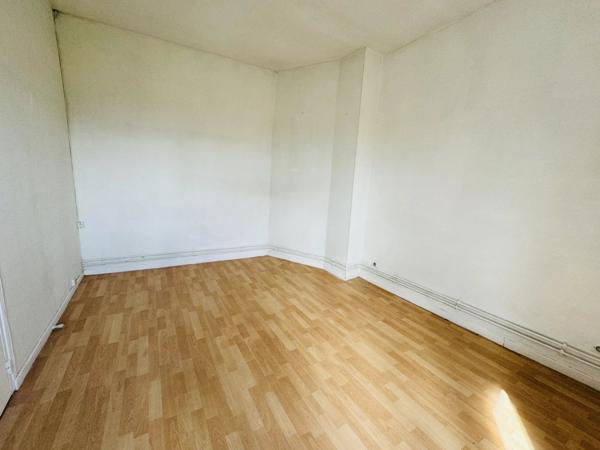 Location Appartement 2 pièces 50 m2 à Saint-Quentin