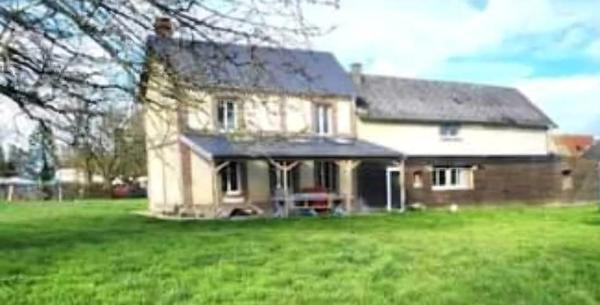 Maison 186 m2 avec 5 chambres sur un terrain arboré de 5510 m2