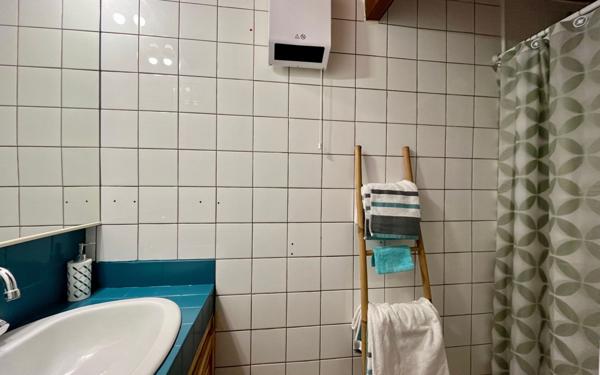 Maison à louer    2 pièces • 33 m2 Saint-Bauzille-de-Montmel