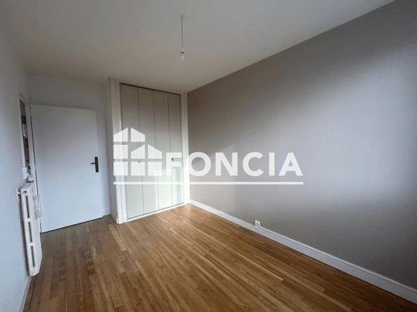 Location Appartement 4 pièces 64.01 m² - RESIDENCE LE VAL D'ERDRE Nantes 44000