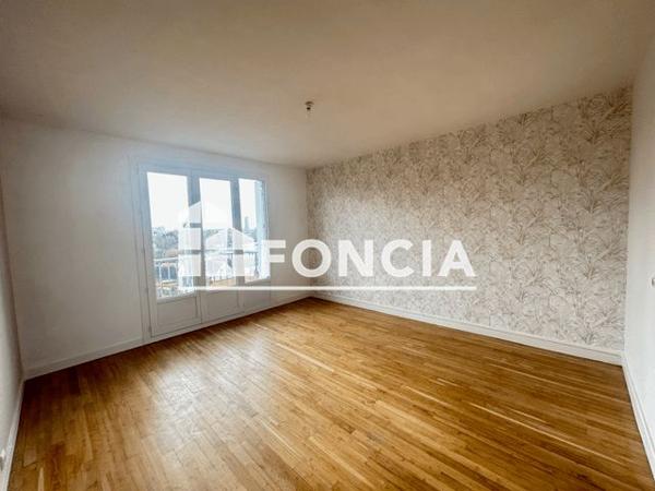 Location Appartement 4 pièces 64.01 m² - RESIDENCE LE VAL D'ERDRE Nantes 44000