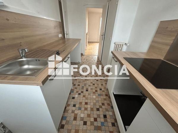 Location Appartement 4 pièces 64.01 m² - RESIDENCE LE VAL D'ERDRE Nantes 44000