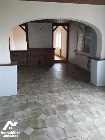 APPARTEMENT avec cour commune