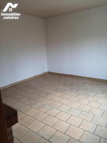 APPARTEMENT avec cour commune