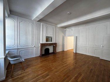 Appartement à louer à Dole dans le Jura (39100), ref : 39033-L602