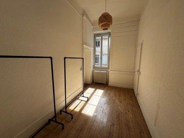Appartement à louer à Dole dans le Jura (39100), ref : 39033-L602