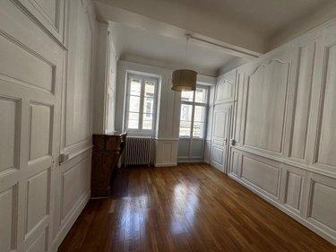 Appartement à louer à Dole dans le Jura (39100), ref : 39033-L602