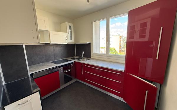 Appartement à vendre    3 pièces •  Rives