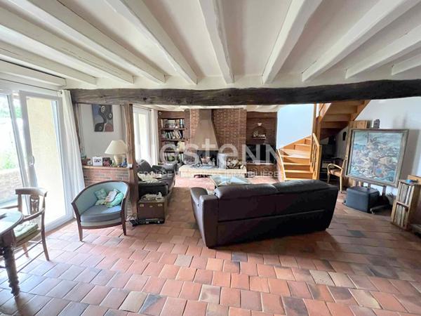 Maison à vendre à CHAUMONT EN VEXIN 6 pièces 157 m²