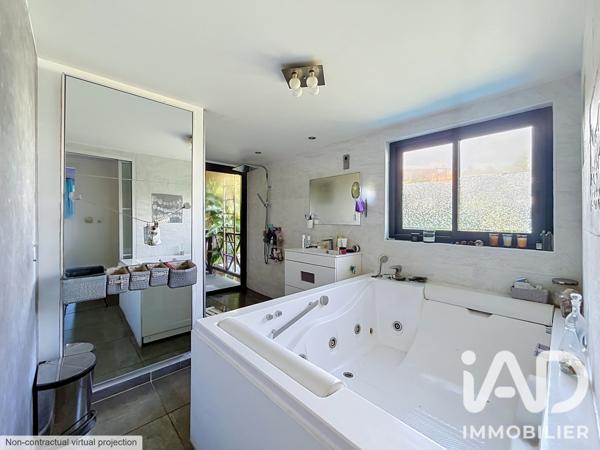 Maison à vendre 8 pièces 165 m² Saint-Paul