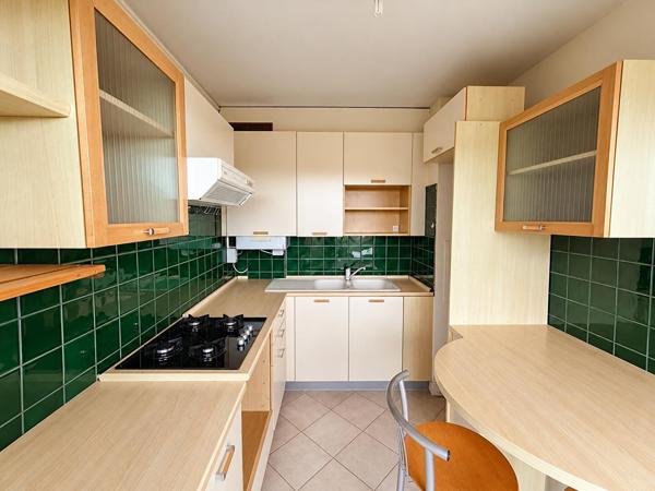 À vendre - Appartement T2 avec balcon et parking à Cap de Bos