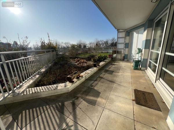 Appartement à vendre à Mont-Saint-Aignan en Seine-Maritime (76130), ref : 76004-1073954