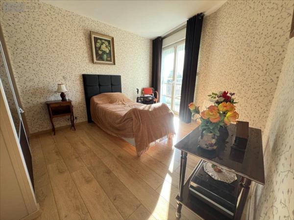 Appartement à vendre à Mont-Saint-Aignan en Seine-Maritime (76130), ref : 76004-1073954