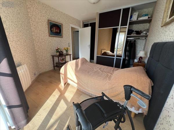 Appartement à vendre à Mont-Saint-Aignan en Seine-Maritime (76130), ref : 76004-1073954