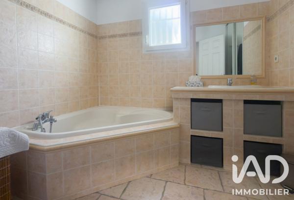 Maison à vendre 6 pièces 145 m² La Salvetat-Saint-Gilles