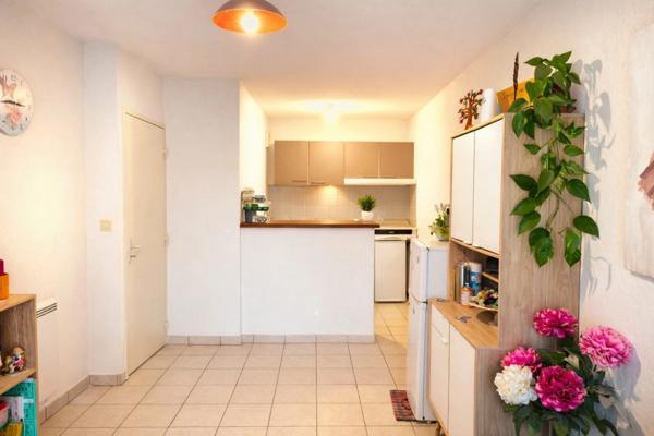 Appartement à vendre 2 pièces SAINT PIERRE DU MONT (40)