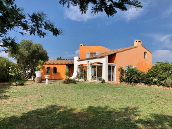 Sallèles-d'Aude (11590) villa d'architecte