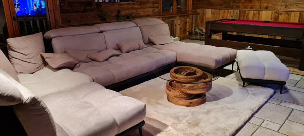 Samoëns (74340) Propriété d’exception 430 m² rénovée, vue montagnes, 17 000 m² en zone naturelle, proche Grand Massif