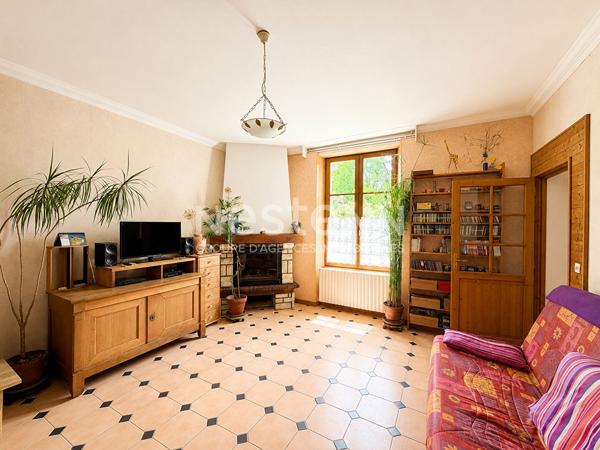 Maison de caractère Varennes-Vauzelles 2h de Paris terrain 1114m2 familiale  5 chambres