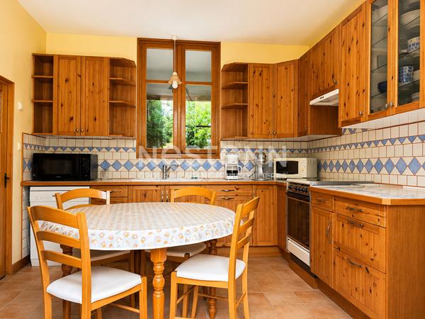 Maison de caractère Varennes-Vauzelles 2h de Paris terrain 1114m2 familiale  5 chambres