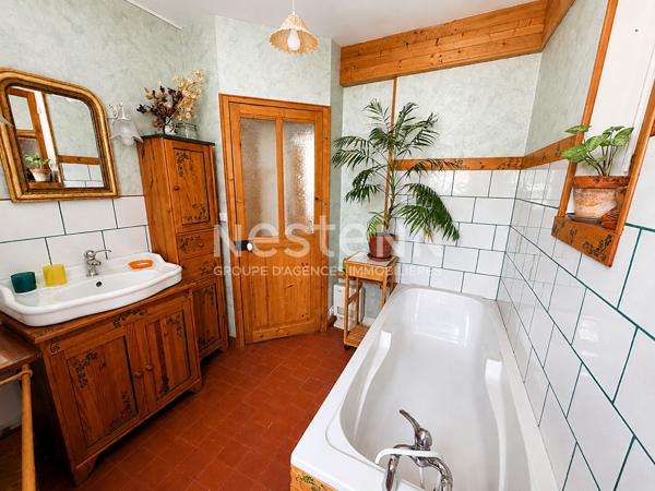 Maison de caractère Varennes-Vauzelles 2h de Paris terrain 1114m2 familiale  5 chambres