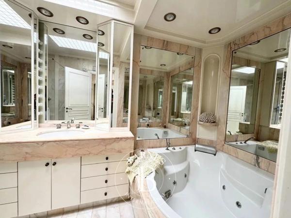 Cannes, Appartement 4 Chambres -  135 m² à vendre