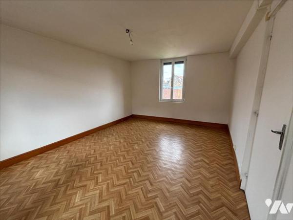 Criquebeuf, maison à rénover