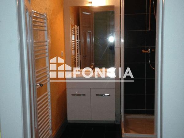 Location Appartement 3 pièces 77 m² - 27 A AVENUE DE NOAILLES Evian Les Bains 74500