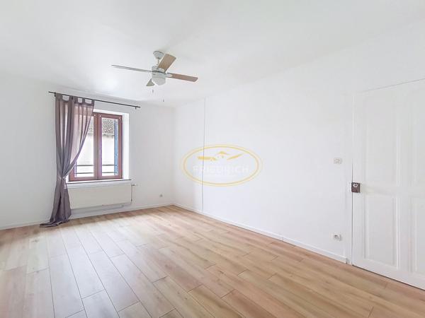 APPARTEMENT F3 Bis EN TRIPLEX Ligny-en-barrois APPARTEMENT F3 Bis EN TRIPLEX Ligny-en-barrois