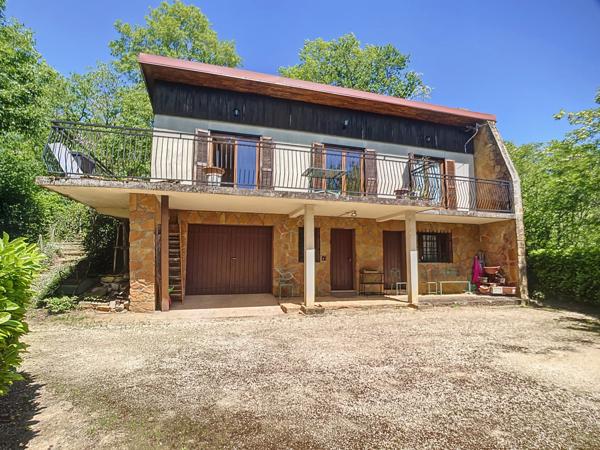 Reyrieux (01600) Maison 139.87m² terrain 2069m² boisé