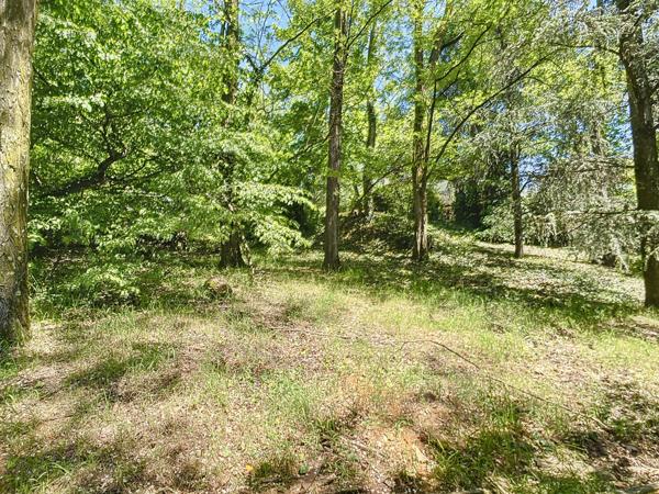 Reyrieux (01600) Maison 139.87m² terrain 2069m² boisé