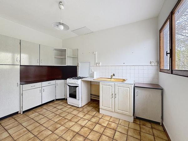 Reyrieux (01600) Maison 139.87m² terrain 2069m² boisé