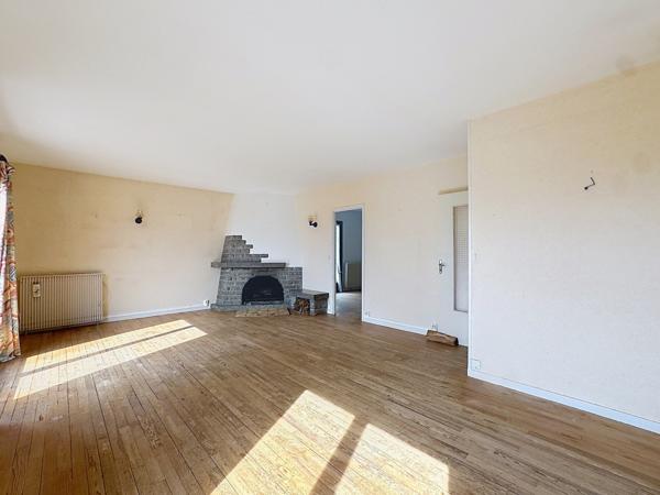 Reyrieux (01600) Maison 139.87m² terrain 2069m² boisé