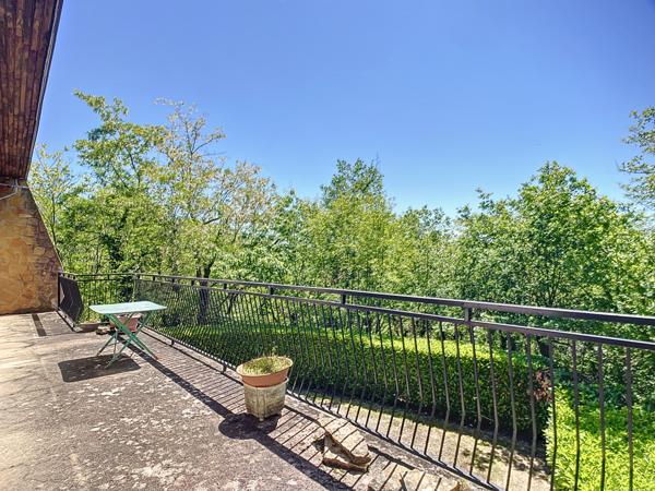 Reyrieux (01600) Maison 139.87m² terrain 2069m² boisé