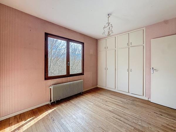 Reyrieux (01600) Maison 139.87m² terrain 2069m² boisé