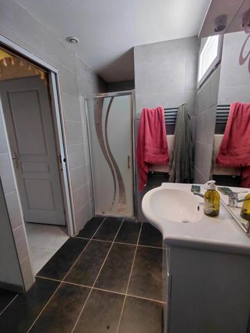 Vente                                                      Maison
                        
                     4 pièces                      105 m2                     à Pourrières