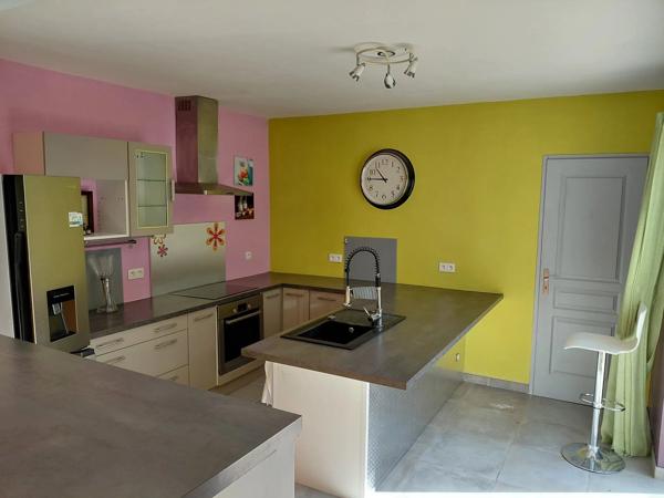 Vente                                                      Maison
                        
                     4 pièces                      105 m2                     à Pourrières