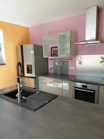 Vente                                                      Maison
                        
                     4 pièces                      105 m2                     à Pourrières