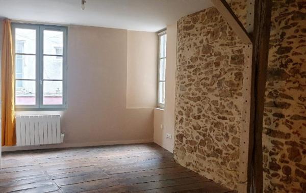 Vente Immeuble Saint-leonard-de-noblat   