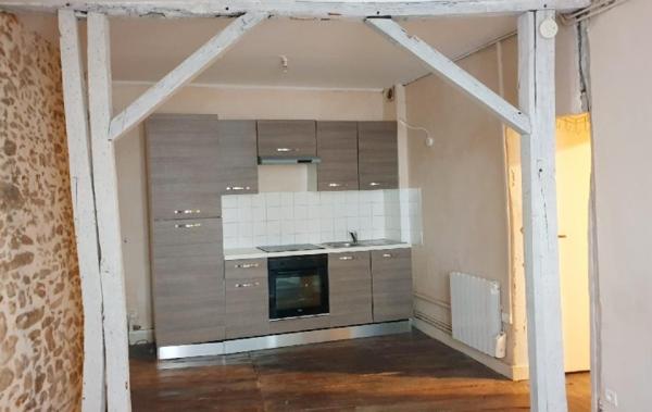 Vente Immeuble Saint-leonard-de-noblat   