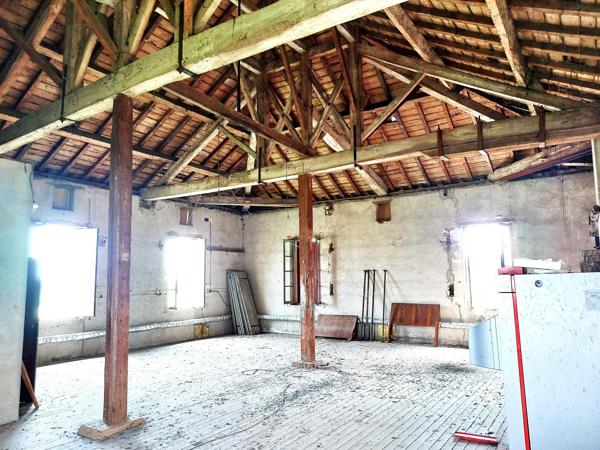 Maison de campagne avec dépendance
