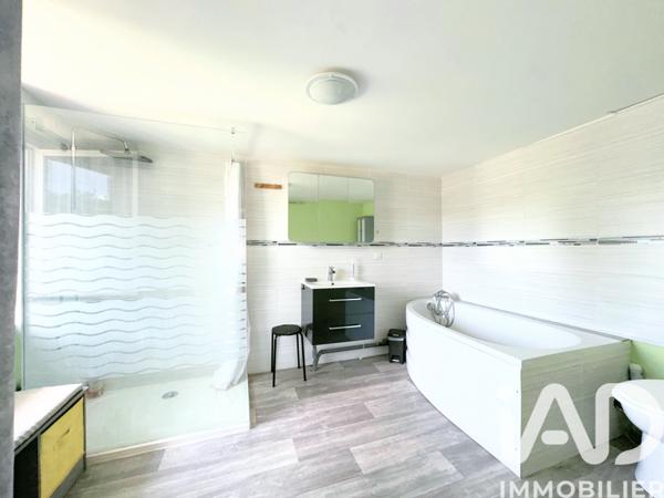 Maison à vendre 4 pièces 119,4 m² Ruy-Montceau