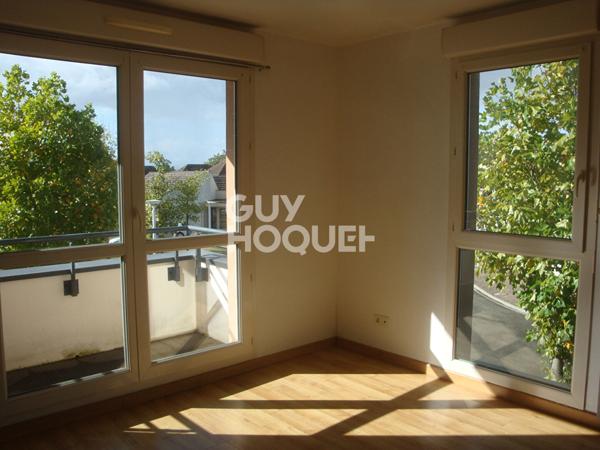 Bel appartement T3 avec garage - Le Coudray