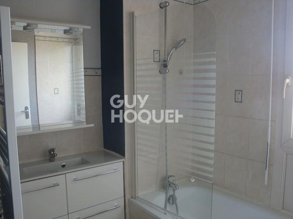 Bel appartement T3 avec garage - Le Coudray