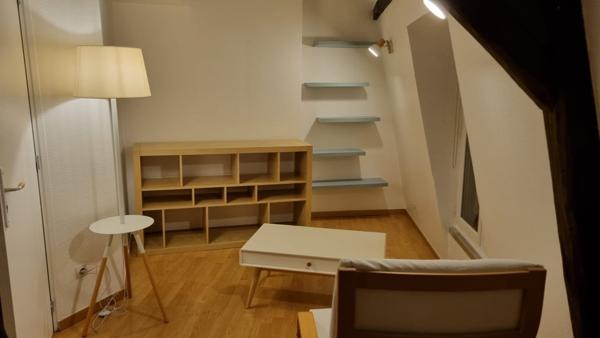 Appartement Corbeil Essonnes 1 pièce(s) 23.41 m2