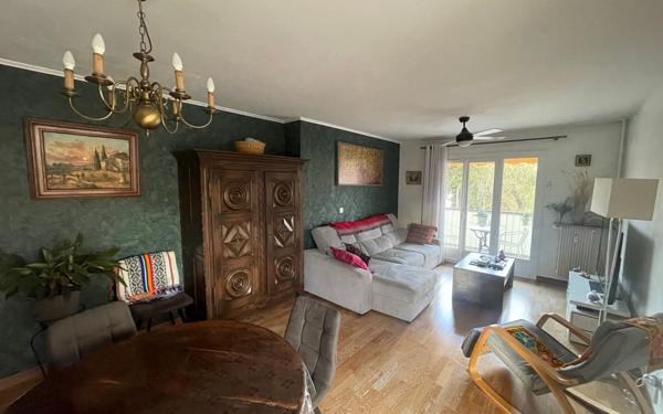 Appartement à vendre    4 pièces • 70 m2 La Seyne-sur-Mer