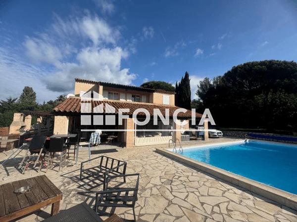 À vendre Maison 7 pièces 200 m² - Sainte-maxime 83120